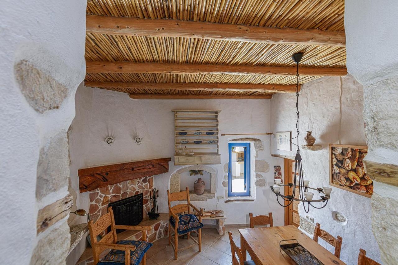 Anna'S Villa In Mesi Village Ajía Triáda Kültér fotó